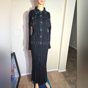 Turquoise Studded Beautiful Black Denim Ruffled Skirt/Jacket Set Size L Beauty!!
